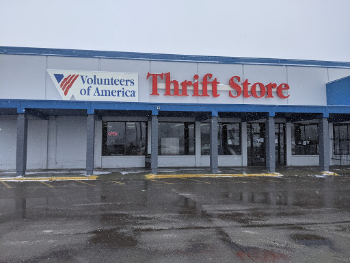 Thrift Store «Volunteers of America Thrift Store», reviews and photos, 1135 N Belsay Rd, Burton, MI 48509, USA