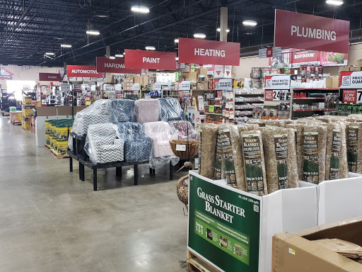 Sporting Goods Store «Big R of Homer Glen», reviews and photos, 15830 S Bell Rd, Homer Glen, IL 60491, USA