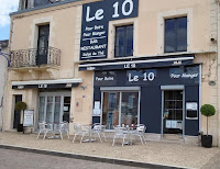 Photos du propriétaire du Bar Restaurant LE 10 à L'Isle-Jourdain - n°1
