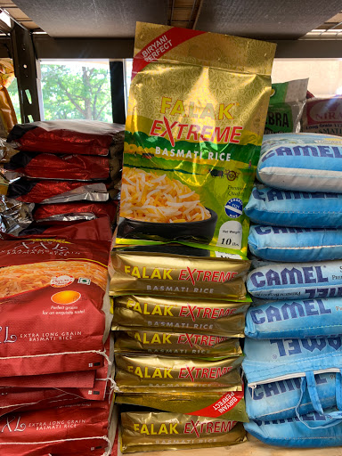 Grocery Store «Alhijrah Groceries», reviews and photos, 2043 Bloomingdale Rd, Glendale Heights, IL 60139, USA