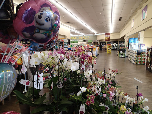 Supermarket «Lucky», reviews and photos, 1145 Arnold Dr, Martinez, CA 94553, USA