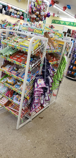 Dollar Store «Dollar Tree», reviews and photos, 4101 Dempster St, Skokie, IL 60076, USA