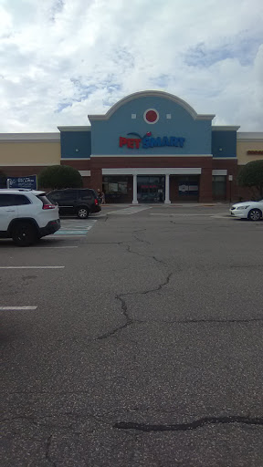 Pet Supply Store «PetSmart», reviews and photos, 1236 Greenbrier Pkwy, Chesapeake, VA 23320, USA