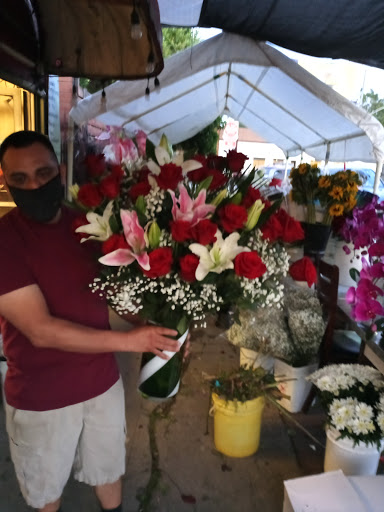 Florist «Belen Flowers», reviews and photos, 6087 York Blvd, Los Angeles, CA 90042, USA