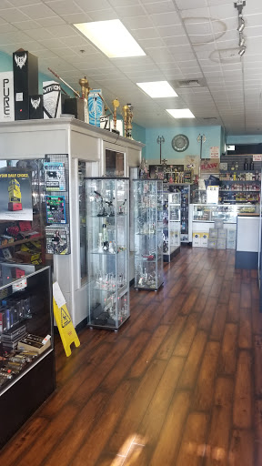 Tobacco Shop «Stay fly smoke shop», reviews and photos, 6761 Stanford Ranch Rd, Rocklin, CA 95677, USA