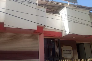 Sri Gnanguru Dental Clinic image