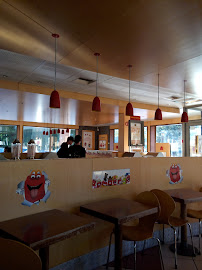 Atmosphère du Cafétéria McDonald's à Saint-Jean-de-Maurienne - n°10