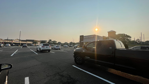 Department Store «Marshalls», reviews and photos, 411 Barnum Ave, Stratford, CT 06614, USA