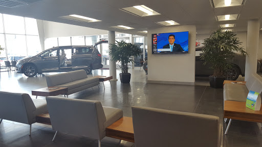 Used Car Dealer «Mac Haik Chrysler Dodge Jeep Ram», reviews and photos, 12111 Katy Fwy, Houston, TX 77079, USA