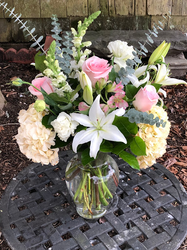 Florist «East Hampton Florist», reviews and photos, 69 N Main St, East Hampton, NY 11937, USA
