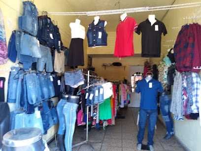 Ropa de paca rouss - Av, Enrique Colunga 2535, Las Carmelitas, 36595  Irapuato, Gto.