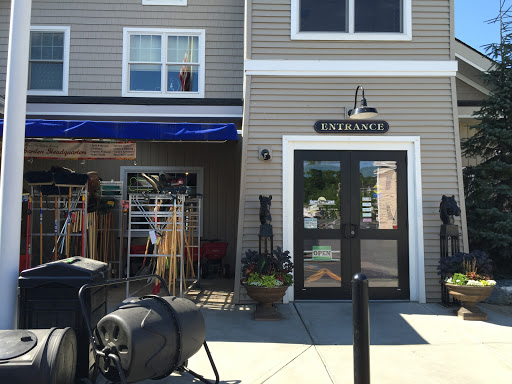 Animal Feed Store «West Lebanon Feed & Supply», reviews and photos, 12 Railroad Ave, West Lebanon, NH 03784, USA