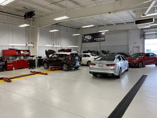 Kia Dealer «Orr Kia of Shreveport», reviews and photos, 1111 E Bert Kouns Industrial Loop, Shreveport, LA 71115, USA
