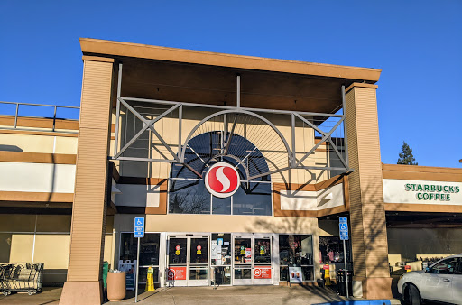 Safeway image