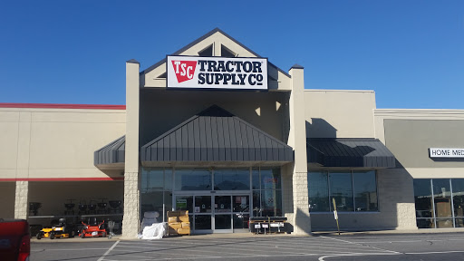 Home Improvement Store «Tractor Supply Co.», reviews and photos, 156 M.L.K. Jr Blvd, Monroe, GA 30655, USA