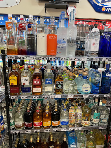 Liquor Store «Brownstown Liquor», reviews and photos, 18427 Telegraph Rd, Romulus, MI 48174, USA