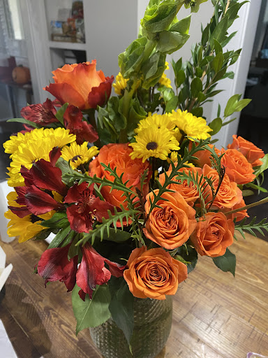 Florist «George Thomas Florist», reviews and photos, 5609 E Washington St, Indianapolis, IN 46219, USA