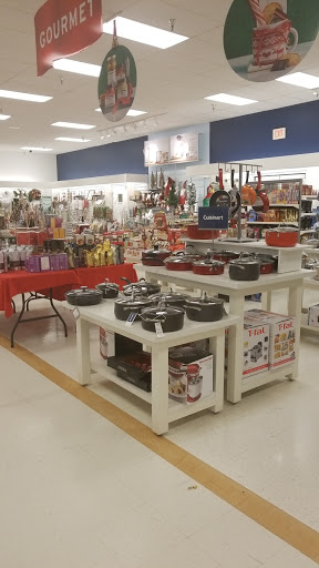 Department Store «Marshalls», reviews and photos, 601 E Palatine Rd, Arlington Heights, IL 60004, USA