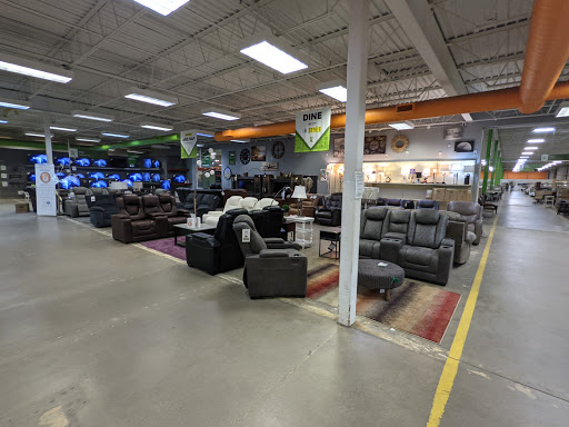 Home Improvement Store «MN Home Outlet», reviews and photos, 2300 E Hwy 13, Burnsville, MN 55337, USA