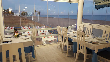 Restaurante-Chiringuito LA BARRACA - P.º el Mar, 04740 Roquetas de Mar, Almería, Spain