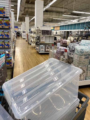 Department Store «Bed Bath & Beyond», reviews and photos, 251 E Main St, Elmsford, NY 10523, USA