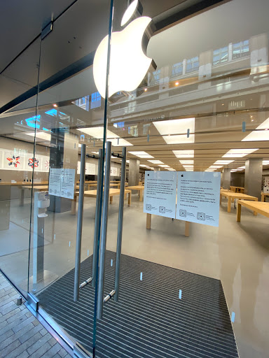 Computer Store «Apple City Creek Center», reviews and photos, 50 Main St, Salt Lake City, UT 84101, USA