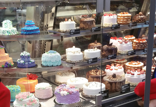 Grocery Store «Hy-Vee», reviews and photos, 6150 Egan Dr, Savage, MN 55378, USA