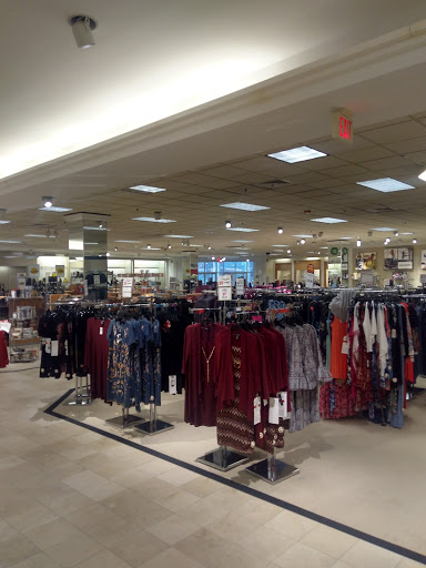 Department Store «Bon-Ton», reviews and photos, 270 Loudon Rd, Concord, NH 03301, USA