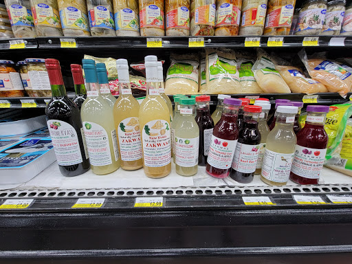 Grocery Store «Shop & Save Market», reviews and photos, 518 Metropolitan Way, Des Plaines, IL 60016, USA