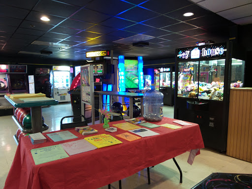 Bowling Alley «Super Bowl», reviews and photos, 45100 Ford Rd, Canton, MI 48187, USA