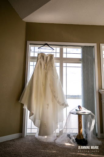 Bridal Shop «Luxe Bridal Couture», reviews and photos, 3918 Cedar Grove Pkwy, Eagan, MN 55122, USA