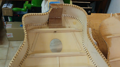 Pop'Aoz Lutherie à Lagrasse