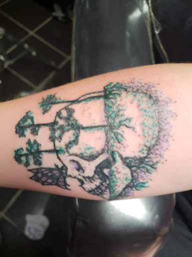 Explore chicago flag tattoo ideas, creative tattoo ideas in Erie, available at EliKingInk