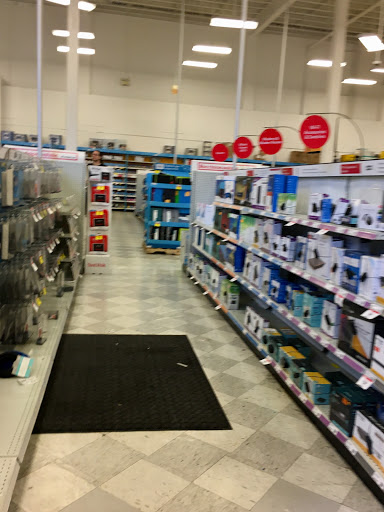 Office Supply Store «OfficeMax», reviews and photos, 1460 Union Ave, Memphis, TN 38104, USA