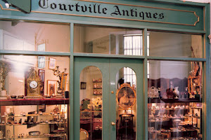 Courtville - Antique and Vintage jewellers