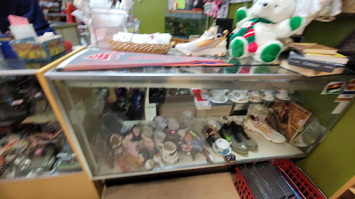 Thrift Store «House of Bargains Thrift Store», reviews and photos, 4000 W Sahara Ave, Las Vegas, NV 89102, USA