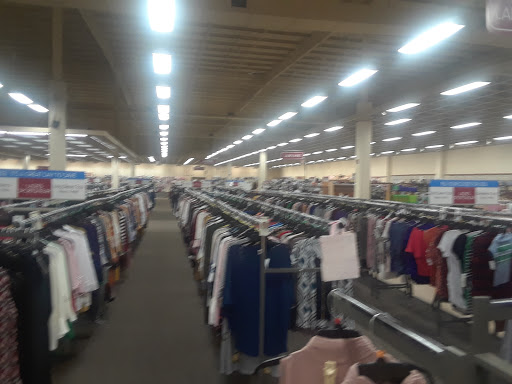 Clothing Store «Burlington Coat Factory», reviews and photos, 6725 E Black Horse Pike, Egg Harbor Township, NJ 08234, USA