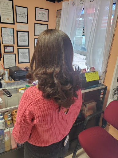 Beauty Salon «Dominican Hair Evolution Beauty Salon», reviews and photos, 388 School St, Woodbridge, NJ 07095, USA