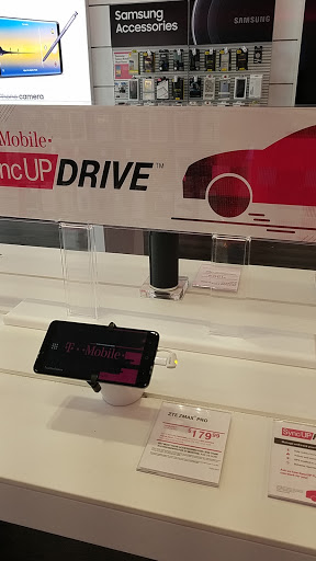 Cell Phone Store «T-Mobile», reviews and photos, 4812 US-90, Pace, FL 32571, USA