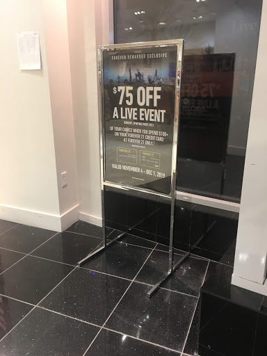 Clothing Store «Forever 21», reviews and photos, 757 Spectrum Center Dr, Irvine, CA 92618, USA