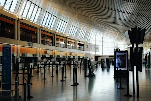 Martinique Aimé Césaire International Airport image