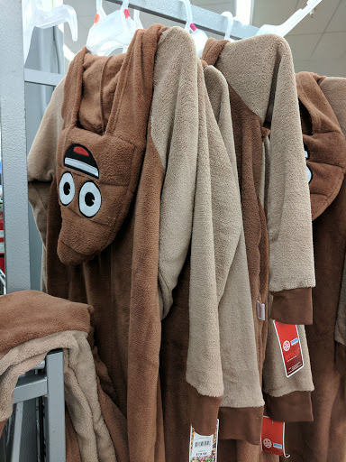 Department Store «Walmart Supercenter», reviews and photos, 5323 E Court St N, Burton, MI 48509, USA