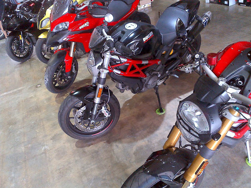 Motorcycle Dealer «Moto Club di Santa Monica», reviews and photos, 2013 Lincoln Blvd, Santa Monica, CA 90405, USA