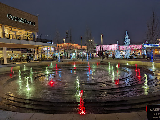 Shopping Mall «Oakbrook Center», reviews and photos, 100 Oakbrook Center, Oak Brook, IL 60523, USA