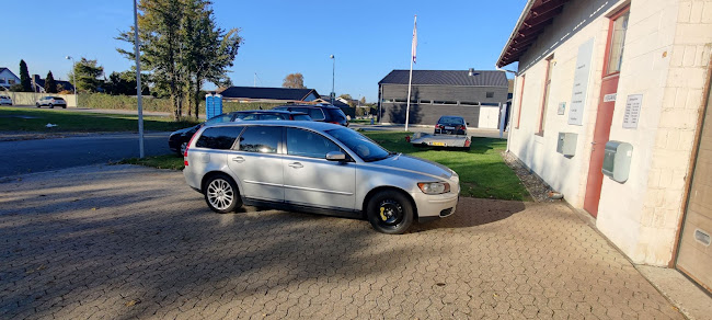 Anmeldelser af Becks Auto i Frederiksværk - Autoværksted