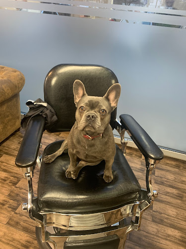 BR Barber Cuts - Fodrász