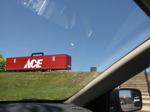 Shopping Mall «Hilltop Village Shopping Center», reviews and photos, 77 Hilltop Village Center Dr, Eureka, MO 63025, USA