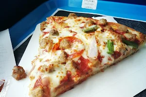 Pizza Hut • Foodcourt Pacific Center image