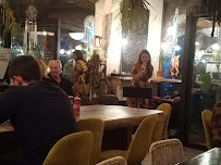 Atmosphère du Restaurant Café des Fleurs à Pont-Saint-Esprit - n°16