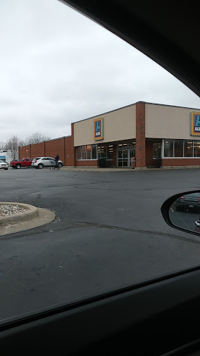 Supermarket «ALDI», reviews and photos, 5340 W Pierson Rd, Flushing, MI 48433, USA